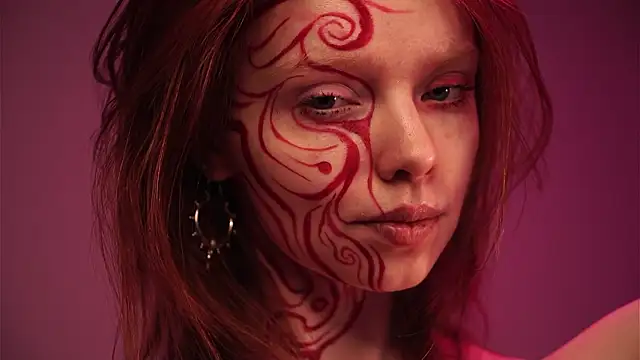 ginger hugs online show from March 14, 10:15 pm