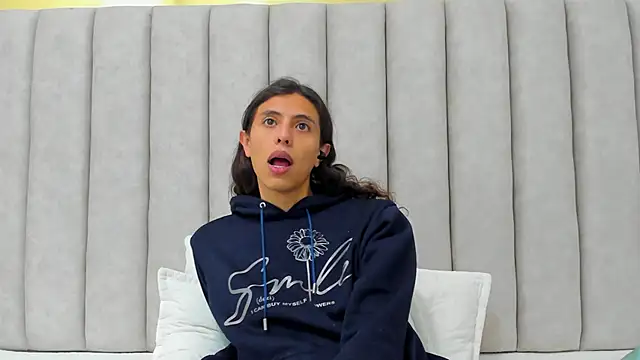 FreyaMoller online show from February 12, 6:58 pm