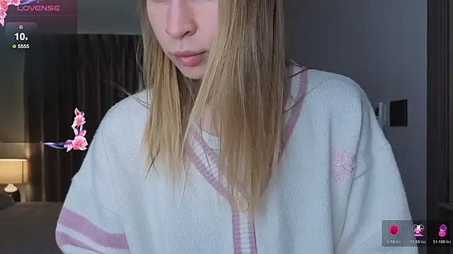 Elis Fox online show from February 1, 9:08 am