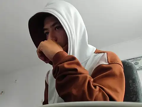 Chandler ken online show from October 10, 12:48 pm