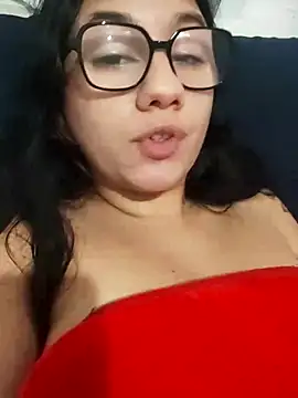 Snapshot of blvckbabyweed07 chatting on February 5, 1:43 am blvckbabyweed07 online show from February 5, 1:43 am