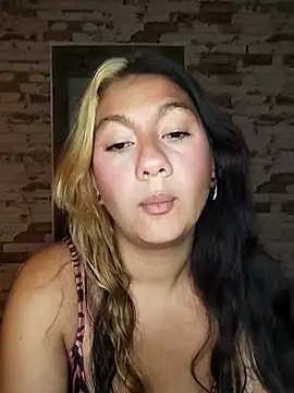 Snapshot of blvckbabyweed07 chatting on April 9, 10:37 pm blvckbabyweed07 online show from April 9, 10:37 pm