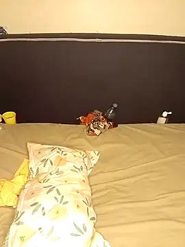 Queen-sluty2 online show from January 29, 7:11 pm