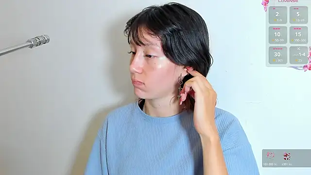 lizzy davis 1 online show from March 16, 4:07 am