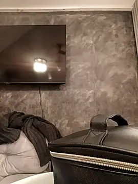 IsisBlake online show from January 16, 5:50 pm