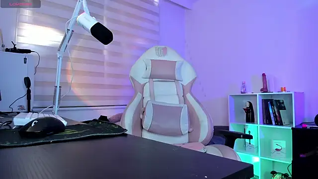 Gaby Miller22 online show from September 25, 4:11 pm