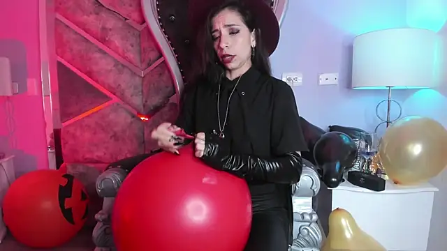 Teresajames  online show from January 26, 11:29 pm