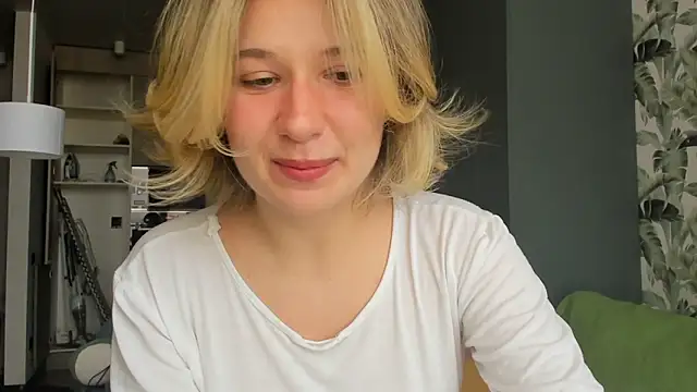 Snapshot of Lilith_lutherlow chatting on February 28, 11:55 am Lilith lutherlow online show from February 28, 11:55 am