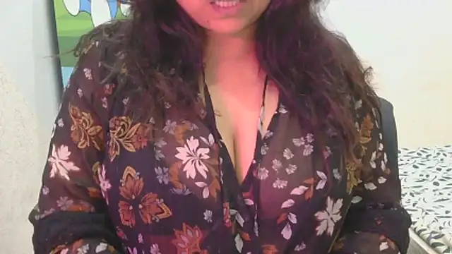 Manpreet cute online show from May 17, 4:14 pm