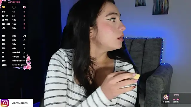 ZaraDames  online show from February 1, 2:54 am