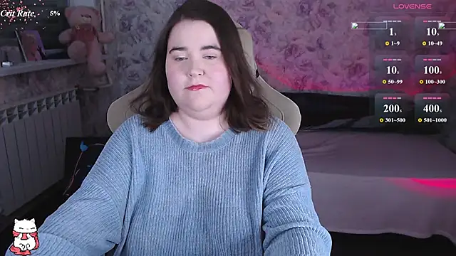 Estelle Hicks online show from April 16, 6:52 pm