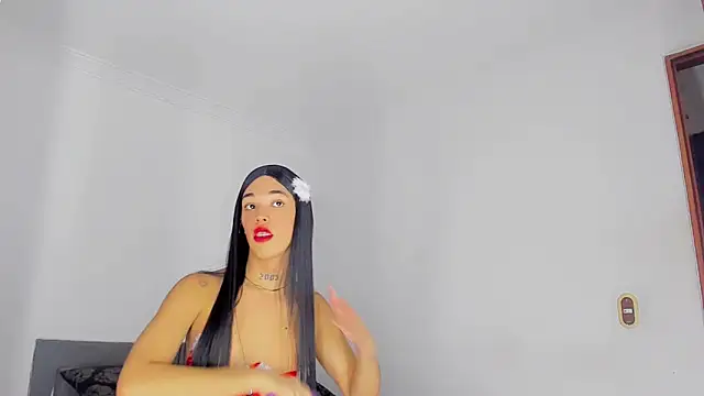 Snapshot of LittleEmmaa chatting on March 10, 5:33 am LittleEmmaa online show from March 10, 5:33 am