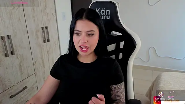 Victoryyy  online show from February 19, 7:32 pm