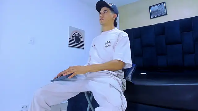 Snapshot of Jhonn_Rhyss chatting on September 18, 3:19 am Jhonn Rhyss online show from September 18, 3:19 am