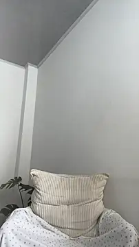 sophia goth online show from February 15, 4:03 pm