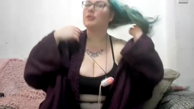 Bustycurves online show from February 27, 10:54 pm