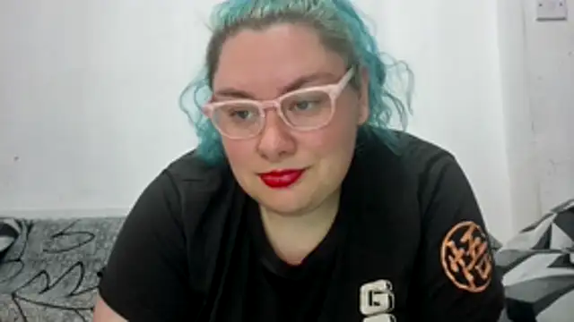 Bustycurves online show from August 1, 12:21 am
