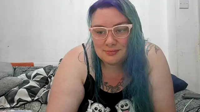 Bustycurves online show from August 5, 10:12 pm