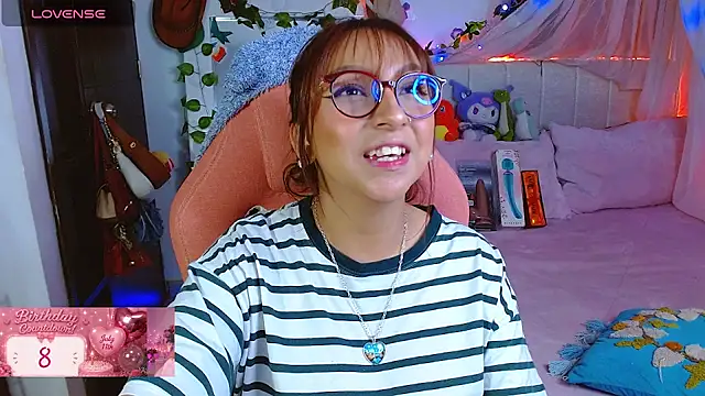 Littlerouse  online show from July 3, 7:37 am