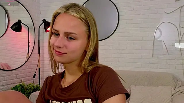 Wendy D0ll online show from March 24, 9:42 pm