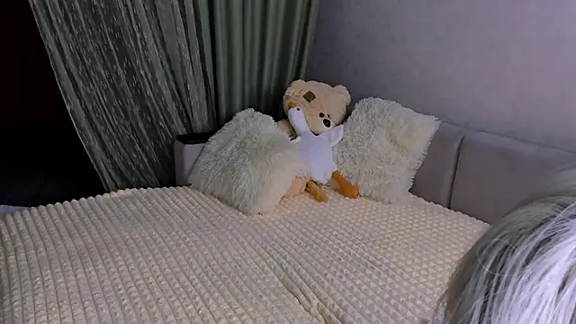 Sweeet Barbie online show from February 8, 3:59 pm