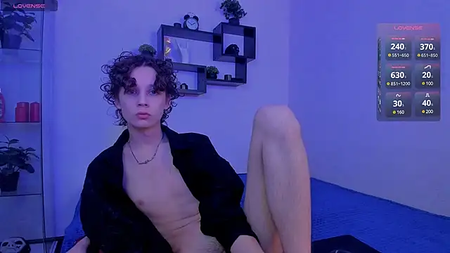 Vampirella GS online show from December 28, 2:32 pm