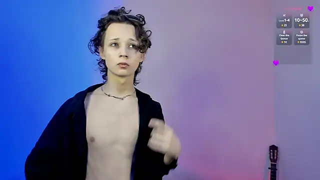 Vampirella GS online show from February 2, 9:45 pm