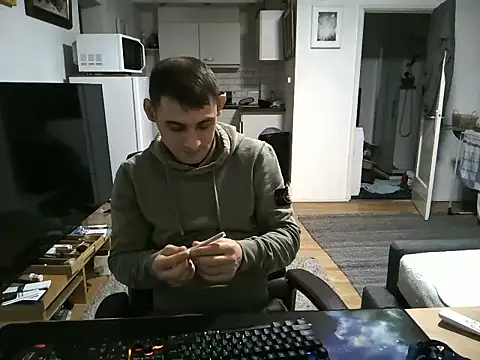 mihaimichael online show from September 18, 2:35 am