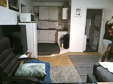 mihaimichael online show from September 28, 1:33 am