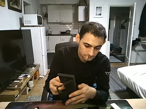 mihaimichael online show from October 6, 9:56 pm