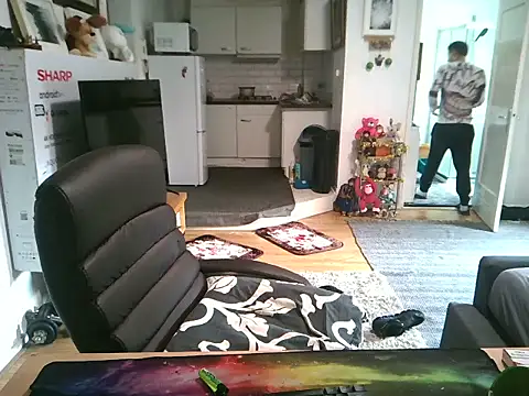 mihaimichael online show from October 21, 12:06 pm