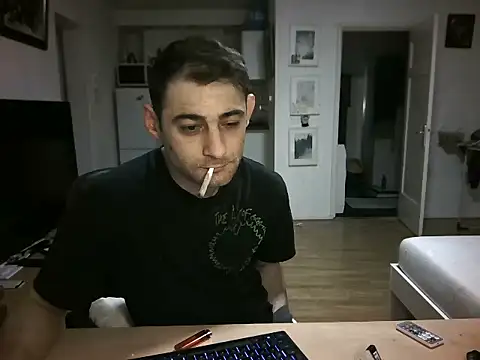 mihaimichael online show from May 25, 11:33 pm