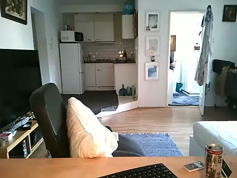 mihaimichael online show from May 28, 12:35 pm