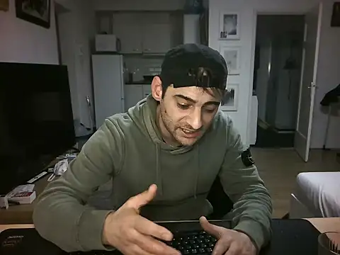 mihaimichael online show from June 10, 11:24 pm