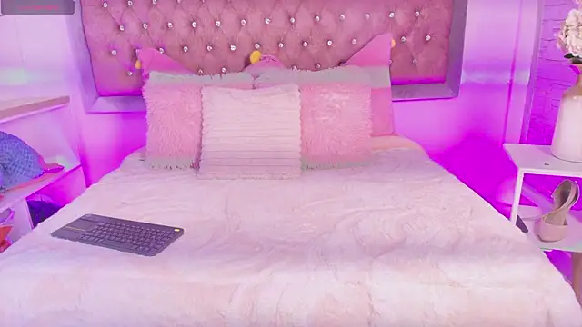 Tayzon Foxxx online show from March 3, 1:28 pm