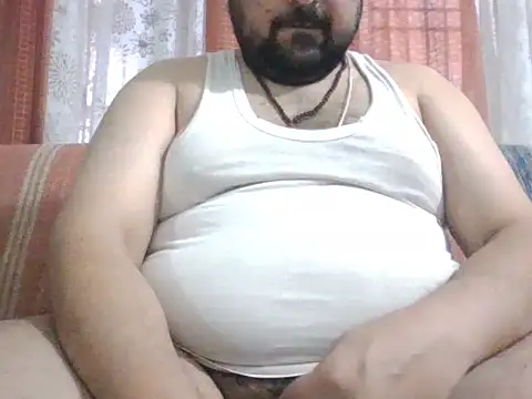 Snapshot of ARYANAVAILABLE chatting on April 22, 8:17 am ARYANAVAILABLE online show from April 22, 8:17 am