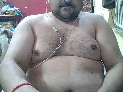Snapshot of ARYANAVAILABLE chatting on May 13, 9:44 pm ARYANAVAILABLE online show from May 13, 9:44 pm