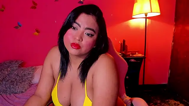 ivy roosx online show from May 23, 7:02 am