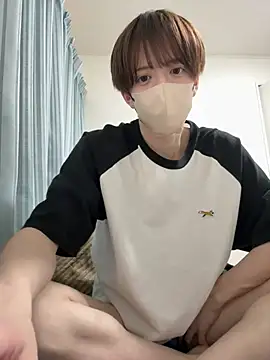 yuuuuma578 online show from May 4, 2:57 pm