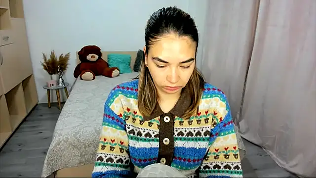 Alexa Dolly12 online show from October 4, 6:00 am