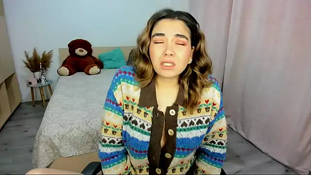 Alexa Dolly12 online show from October 16, 5:41 am