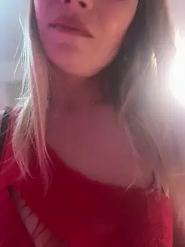 SweetCupcaks online show from March 30, 8:37 am