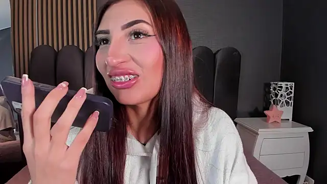 Nicolette ks  online show from July 16, 4:51 am