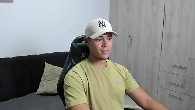 Iamdylan777 online show from July 25, 4:43 am