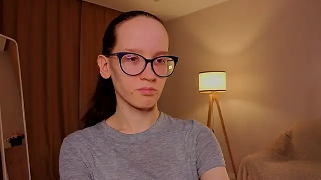 BettyBrowni online show from March 28, 4:06 pm