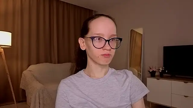 BettyBrowni online show from April 14, 4:13 pm