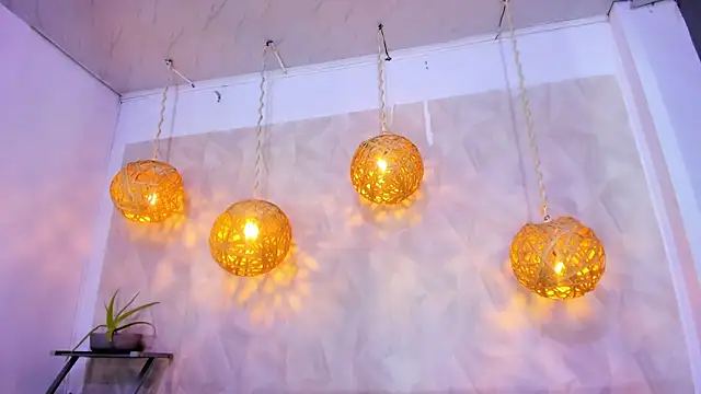 victoria aleia  online show from March 11, 10:31 pm