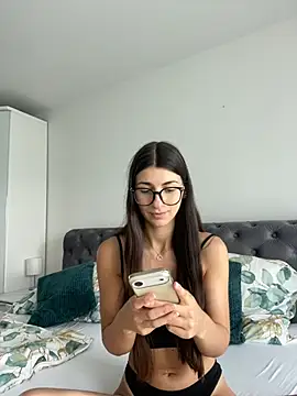Snapshot of Wildberry_ chatting on June 29, 12:05 pm Wildberry online show from June 29, 12:05 pm