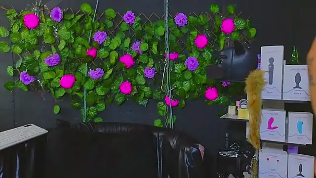 Sweett Mollyy online show from July 28, 5:34 pm