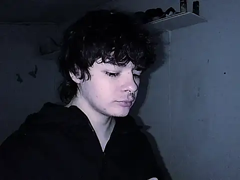 V4mpXboy online show from June 6, 5:34 am